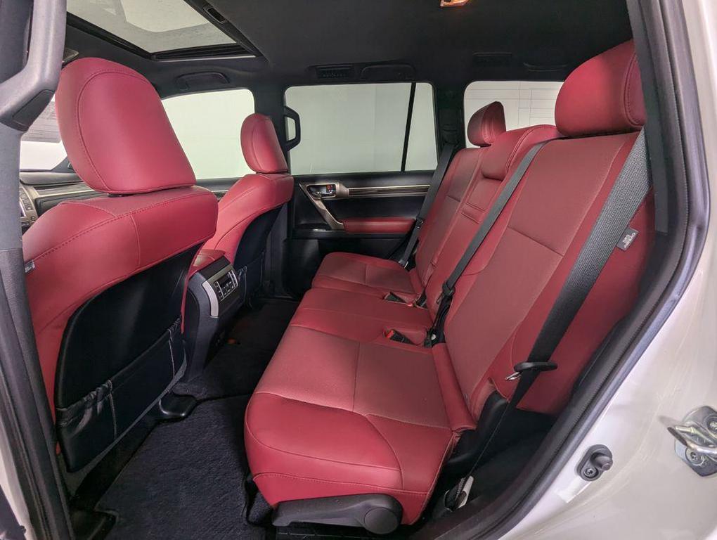 used 2020 Lexus GX 460 car, priced at $41,861