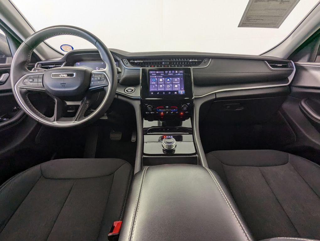 used 2024 Jeep Grand Cherokee car, priced at $23,646