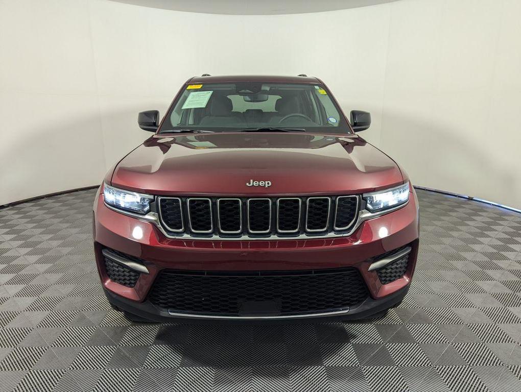 used 2024 Jeep Grand Cherokee car, priced at $23,646
