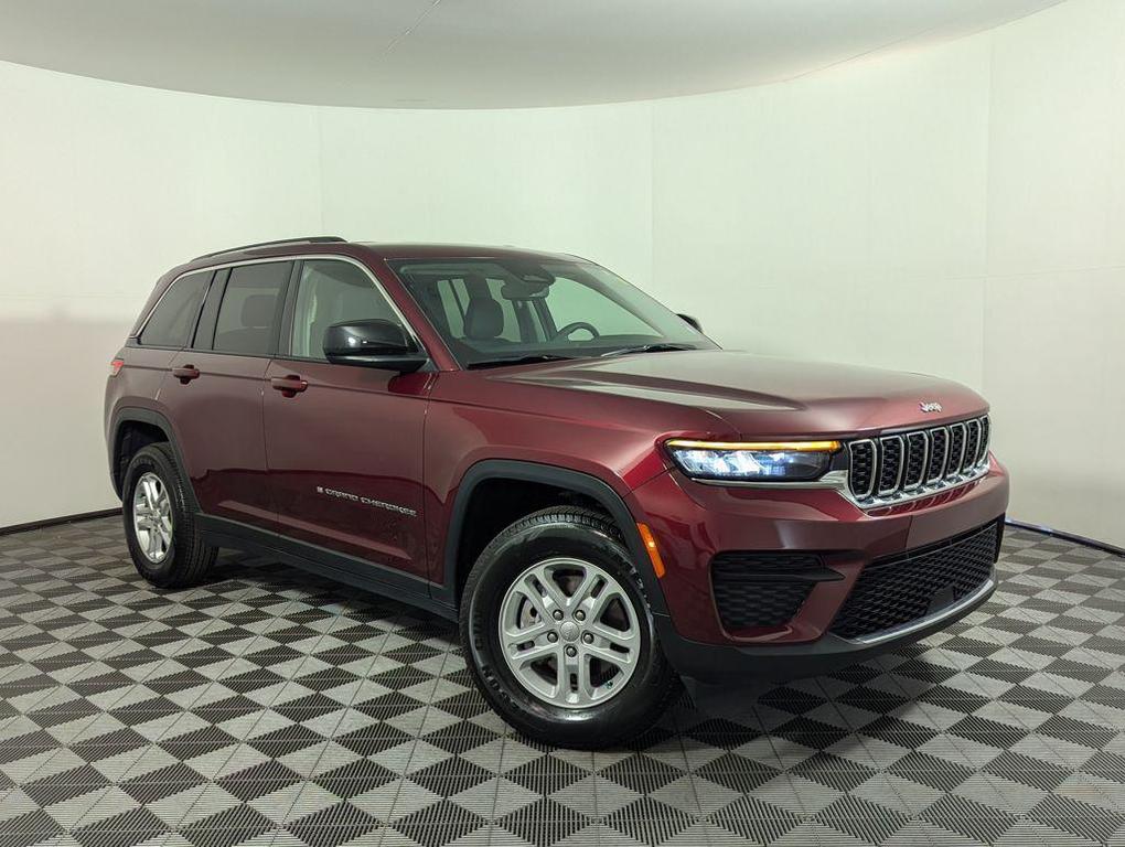 used 2024 Jeep Grand Cherokee car, priced at $25,500
