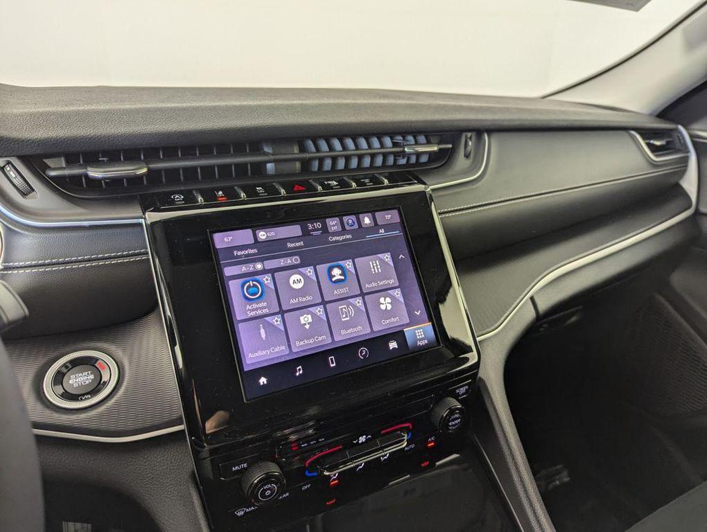 used 2024 Jeep Grand Cherokee car, priced at $23,646