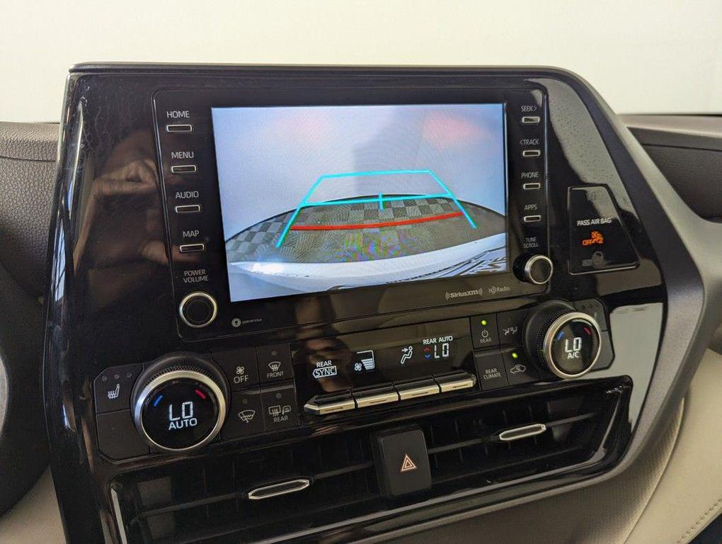 used 2020 Toyota Highlander car, priced at $28,997