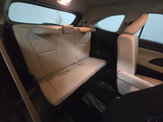 used 2020 Toyota Highlander car, priced at $29,860
