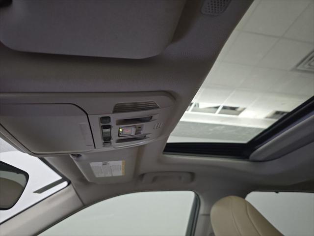 used 2020 Toyota Highlander car, priced at $29,860