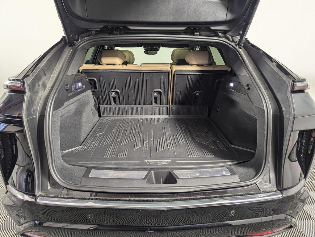 used 2025 Cadillac LYRIQ car, priced at $49,794