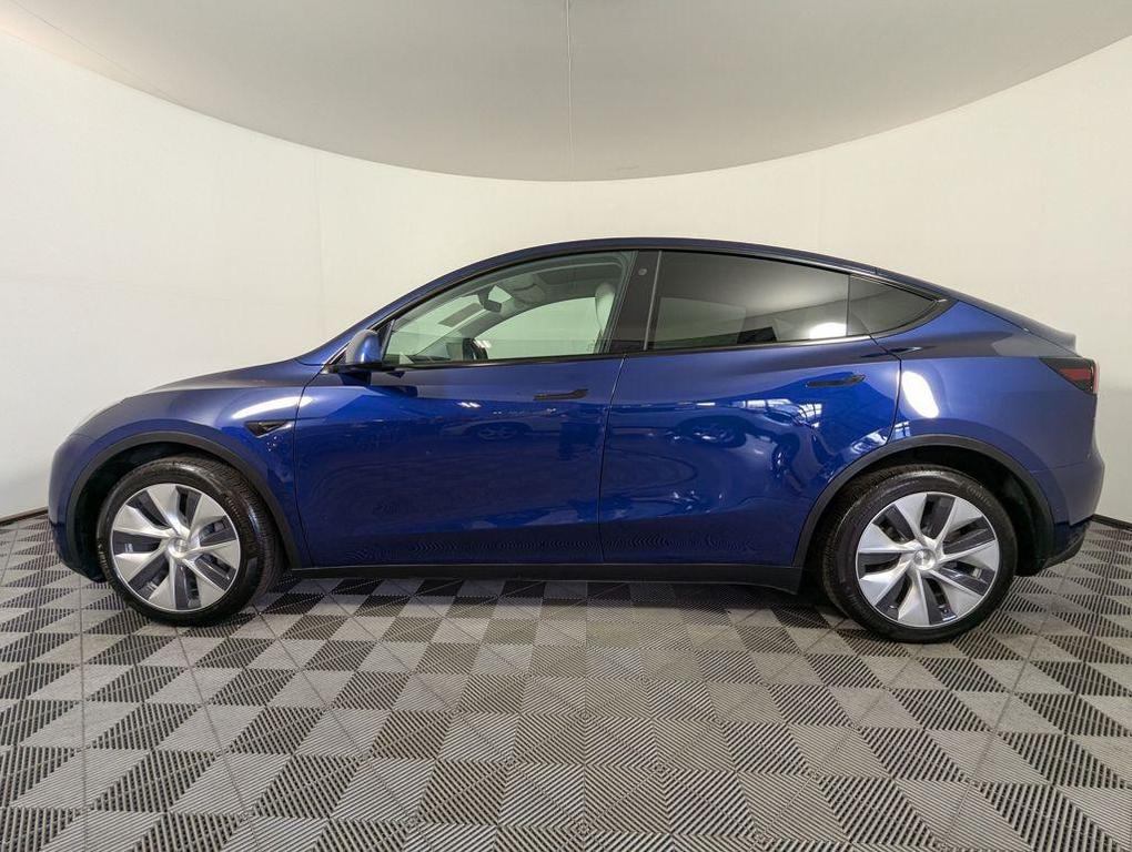used 2022 Tesla Model Y car, priced at $27,469