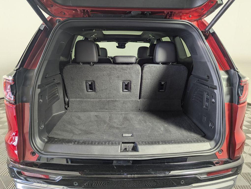 used 2024 GMC Acadia car, priced at $49,603