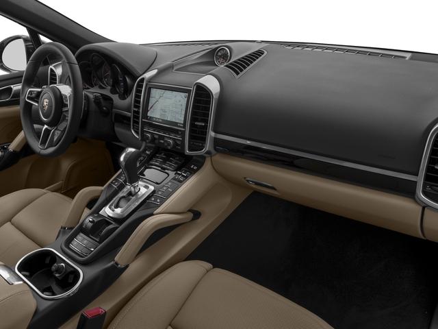 used 2016 Porsche Cayenne car