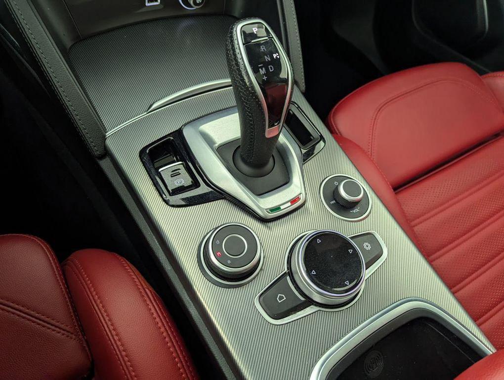 used 2022 Alfa Romeo Stelvio car, priced at $24,897