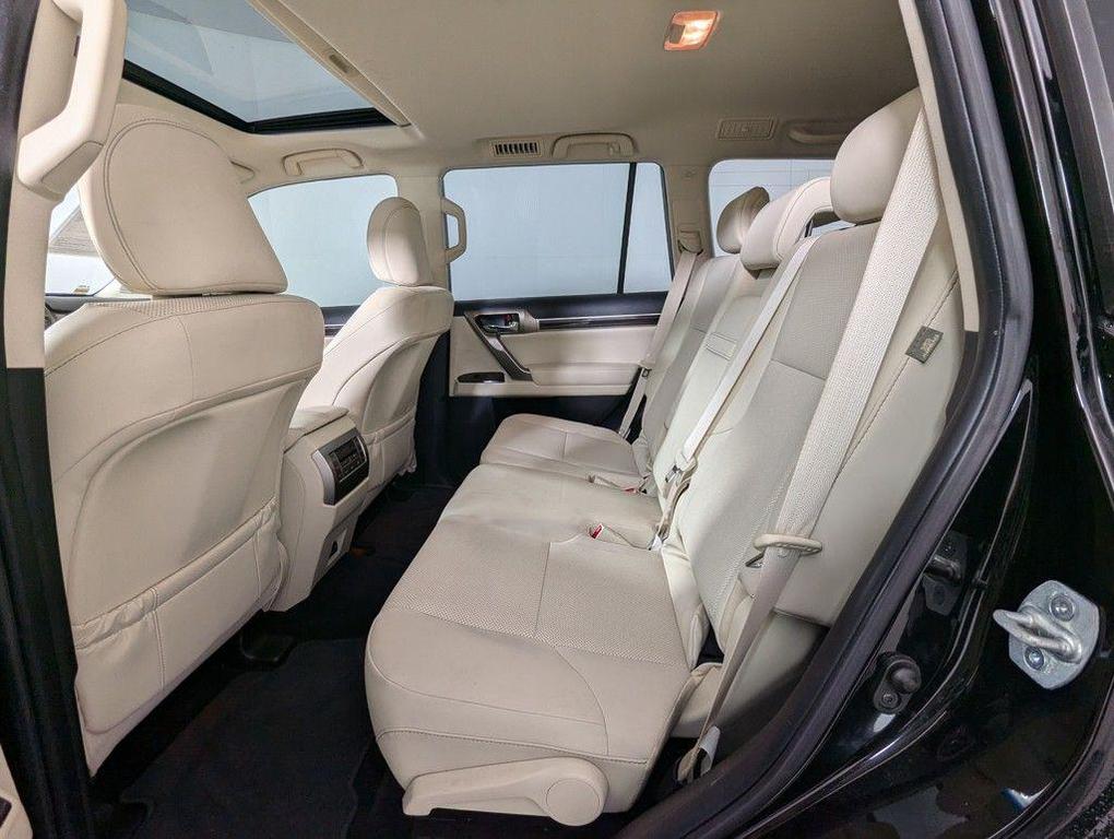 used 2021 Lexus GX 460 car, priced at $45,434