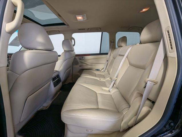 used 2009 Lexus LX 570 car, priced at $29,496