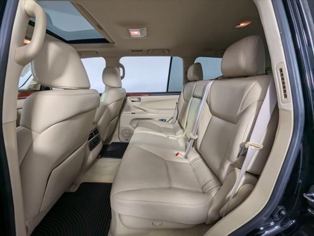 used 2009 Lexus LX 570 car, priced at $26,988