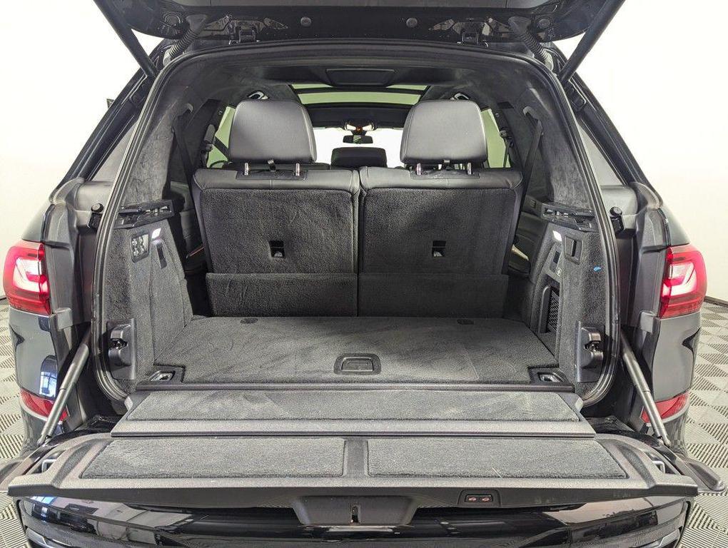 used 2022 BMW X7 car, priced at $50,997