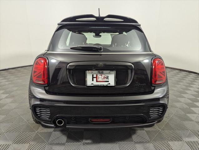 used 2021 MINI Hardtop car, priced at $20,744