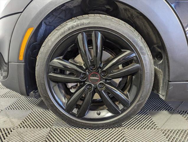 used 2021 MINI Hardtop car, priced at $20,744