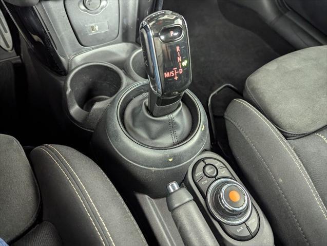 used 2021 MINI Hardtop car, priced at $20,744