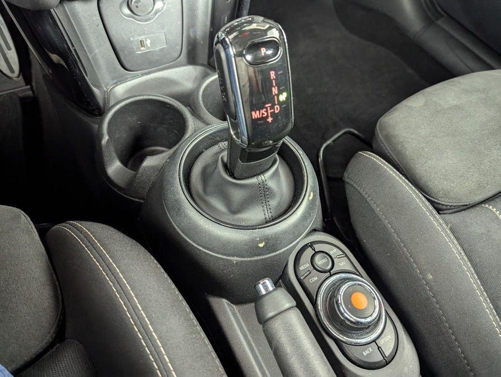 used 2021 MINI Hardtop car, priced at $16,792