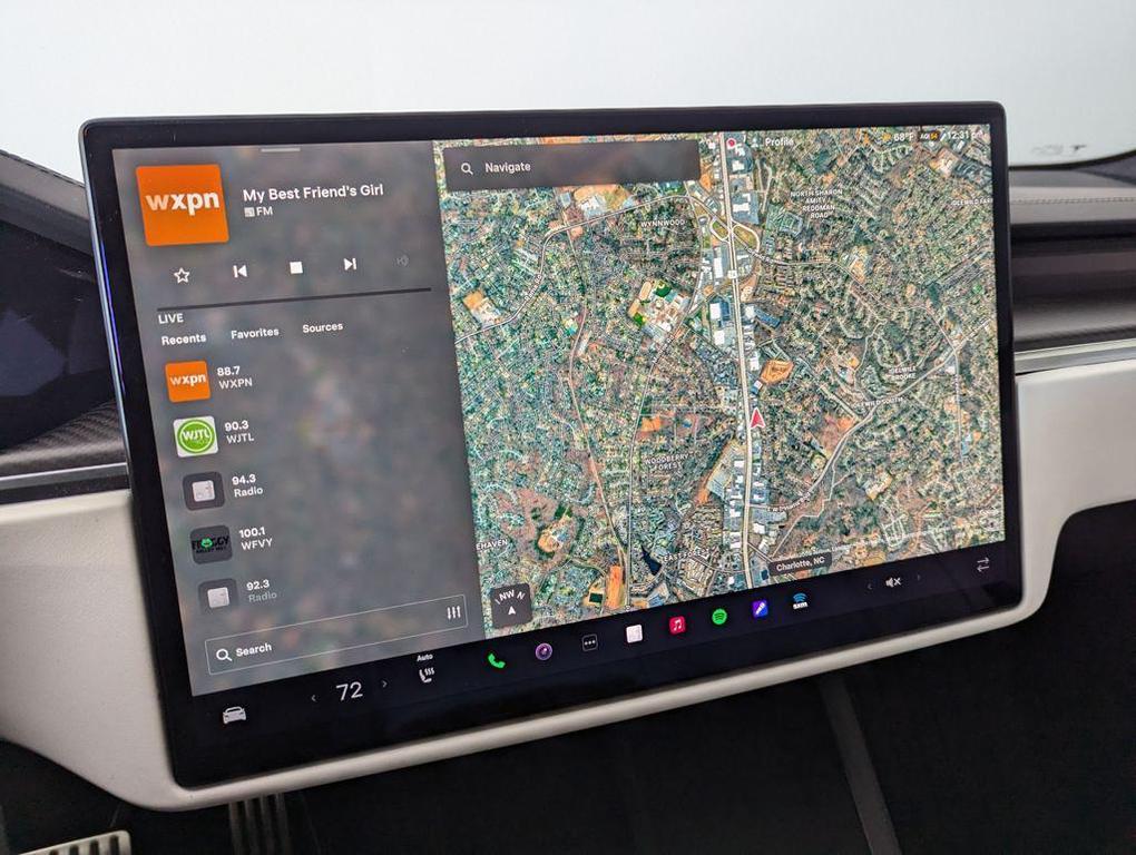 used 2021 Tesla Model S car, priced at $49,918