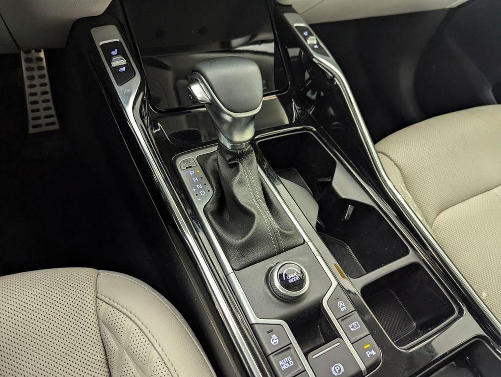 used 2021 Kia Sorento car, priced at $23,832