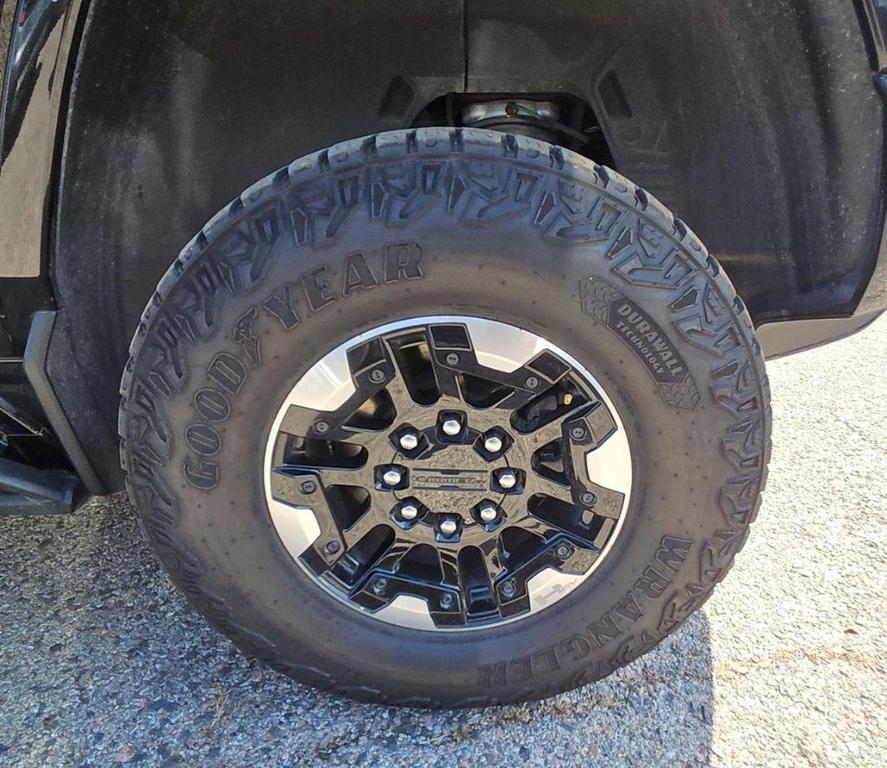used 2024 GMC HUMMER EV SUV car, priced at $72,000