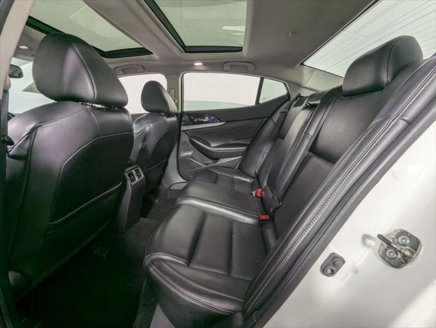 used 2017 Nissan Maxima car, priced at $13,493