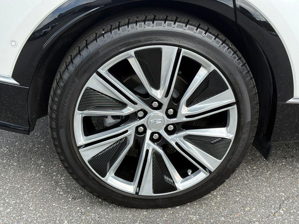 used 2024 Cadillac LYRIQ car, priced at $41,624