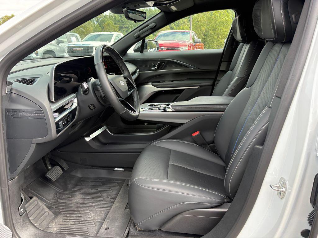 used 2024 Cadillac LYRIQ car, priced at $41,624