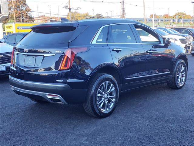 used 2022 Cadillac XT5 car, priced at $32,995