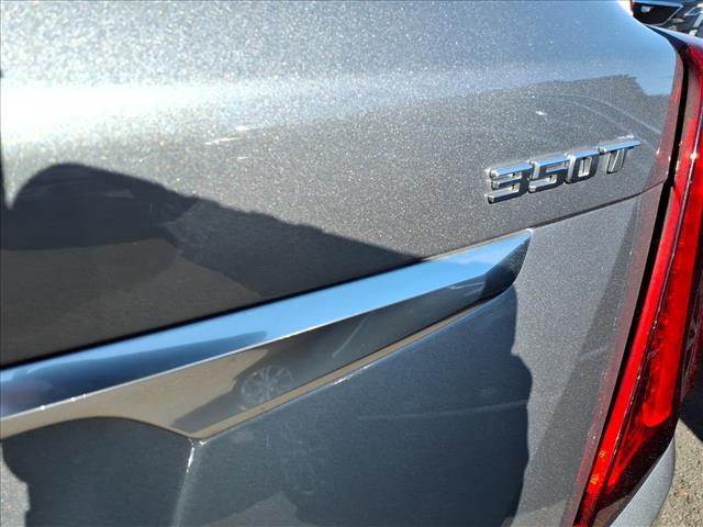 used 2022 Cadillac XT5 car, priced at $32,985