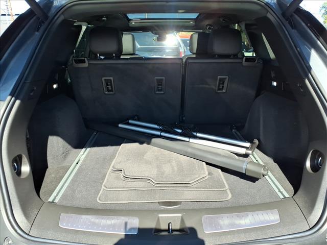 used 2022 Cadillac XT5 car, priced at $32,985