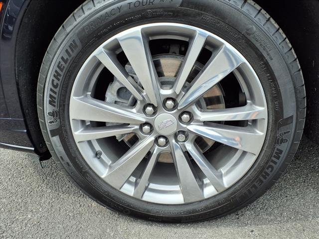 used 2022 Cadillac XT6 car, priced at $36,985