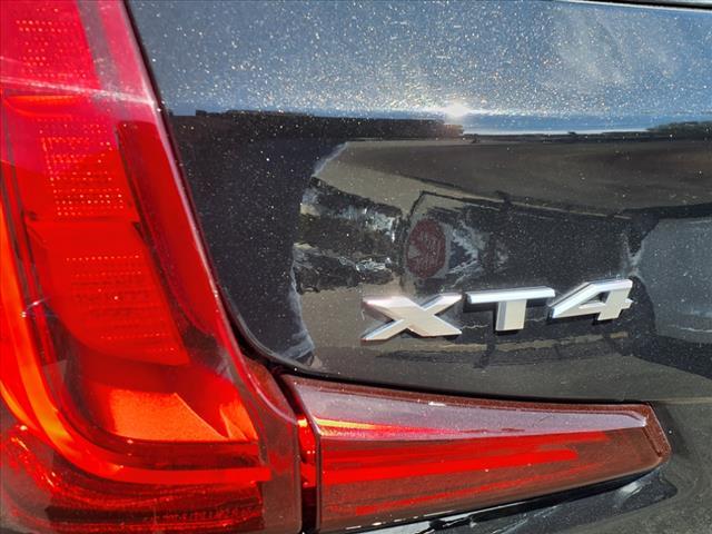 used 2022 Cadillac XT4 car, priced at $26,985