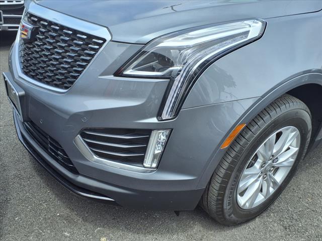 used 2022 Cadillac XT5 car, priced at $29,585
