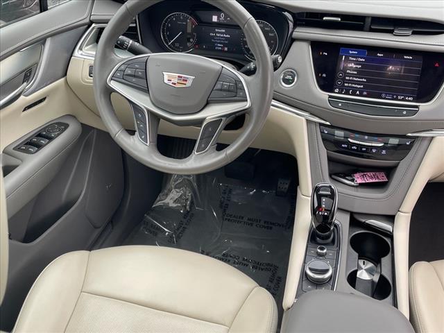 used 2022 Cadillac XT5 car, priced at $31,985