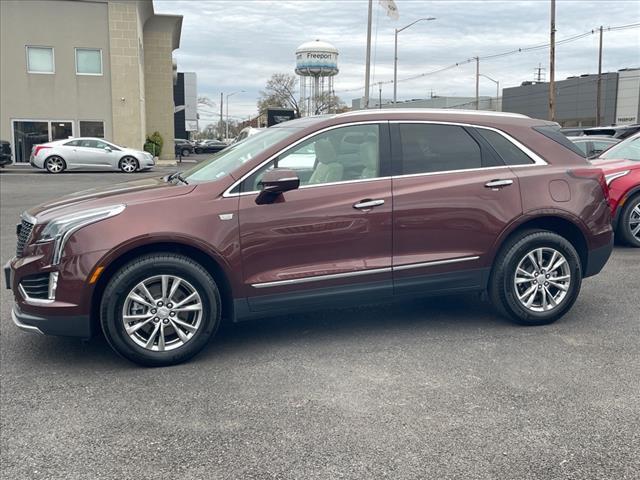used 2022 Cadillac XT5 car, priced at $31,985