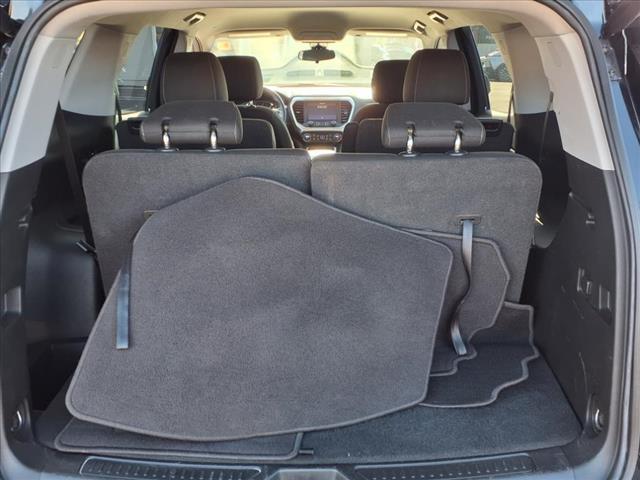 used 2022 GMC Acadia car, priced at $26,985