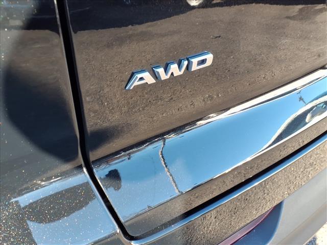 used 2023 Cadillac XT4 car, priced at $26,985