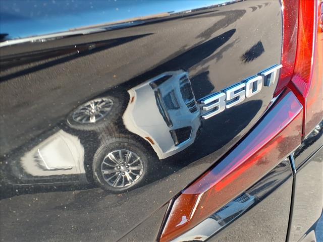 used 2023 Cadillac XT4 car, priced at $26,985