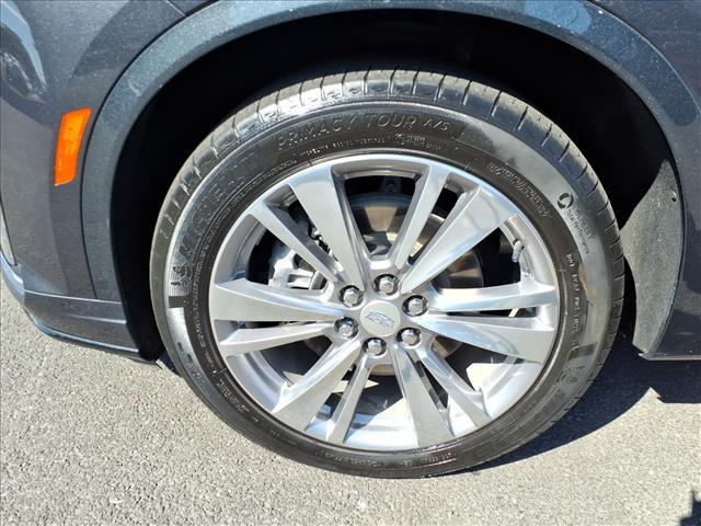 used 2022 Cadillac XT6 car, priced at $37,985