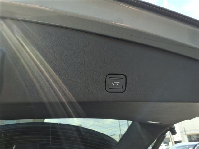 used 2024 Cadillac XT6 car, priced at $48,985