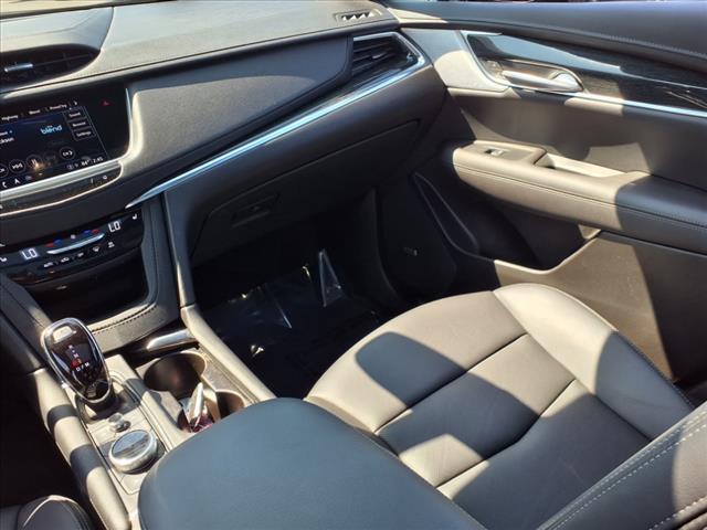 used 2023 Cadillac XT5 car, priced at $34,585