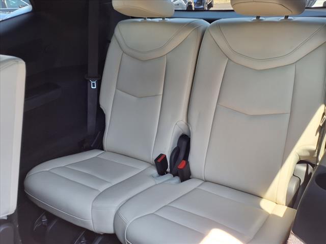 used 2022 Cadillac XT6 car, priced at $38,585