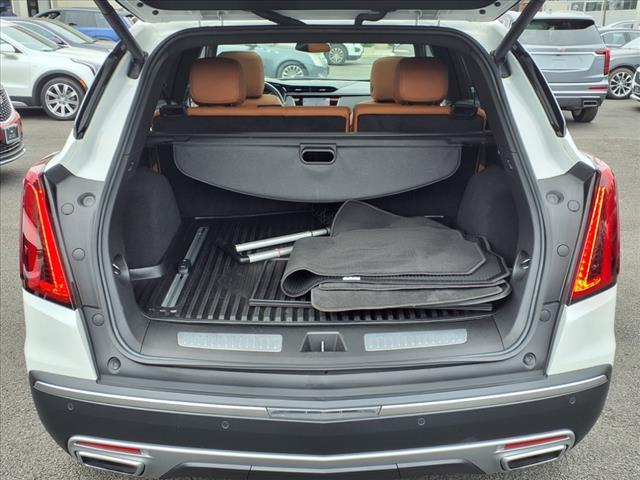 used 2022 Cadillac XT5 car, priced at $32,985