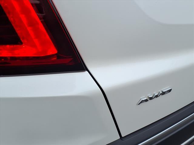used 2022 Cadillac XT5 car, priced at $32,985