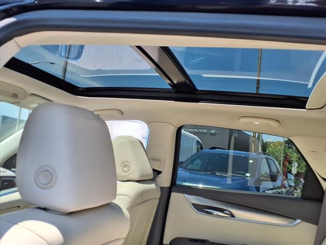 used 2022 Cadillac XT5 car, priced at $32,585