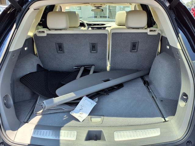 used 2022 Cadillac XT5 car, priced at $32,585
