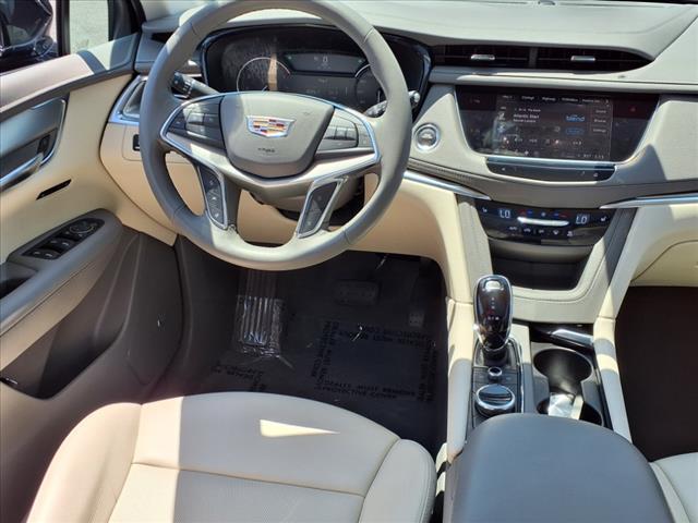 used 2022 Cadillac XT5 car, priced at $32,585