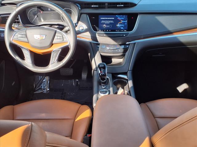 used 2023 Cadillac XT5 car, priced at $32,985