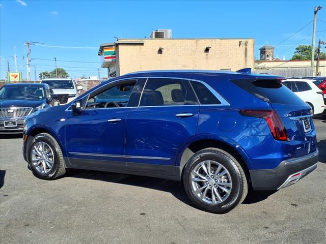 used 2023 Cadillac XT5 car, priced at $32,985
