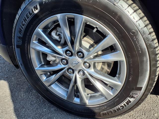 used 2023 Cadillac XT5 car, priced at $32,985